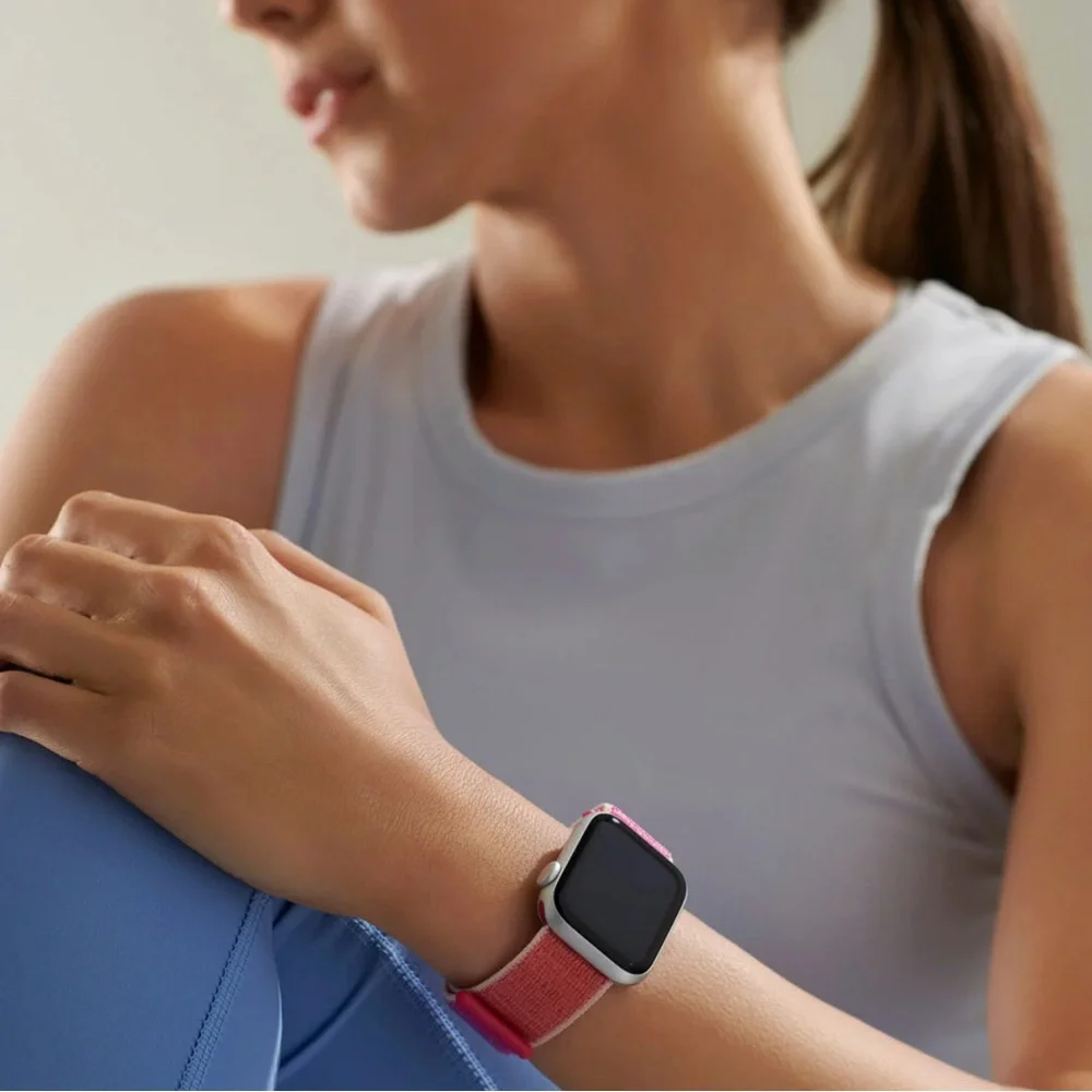 NWT Genuine Apple OEM Pomegranate Sport Loop Watch Band 40MM 2019 Color Gen